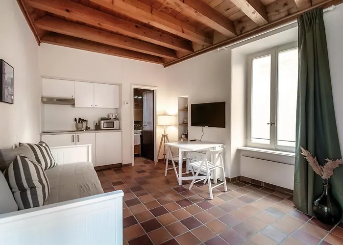 Pardo By Quokka 360 - Old Town ロカルノ